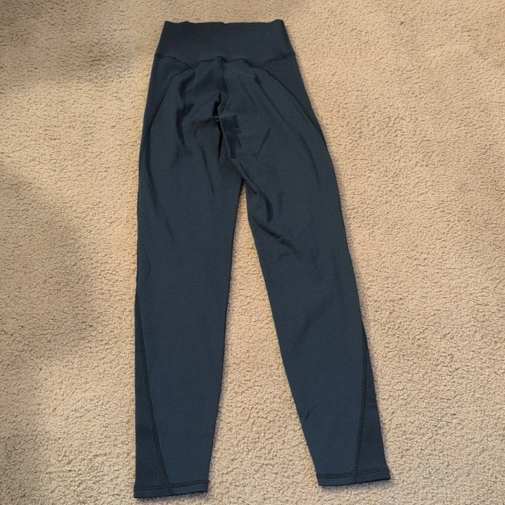 Aerie Black 7/8 Athletic Workout Leggings Size Small